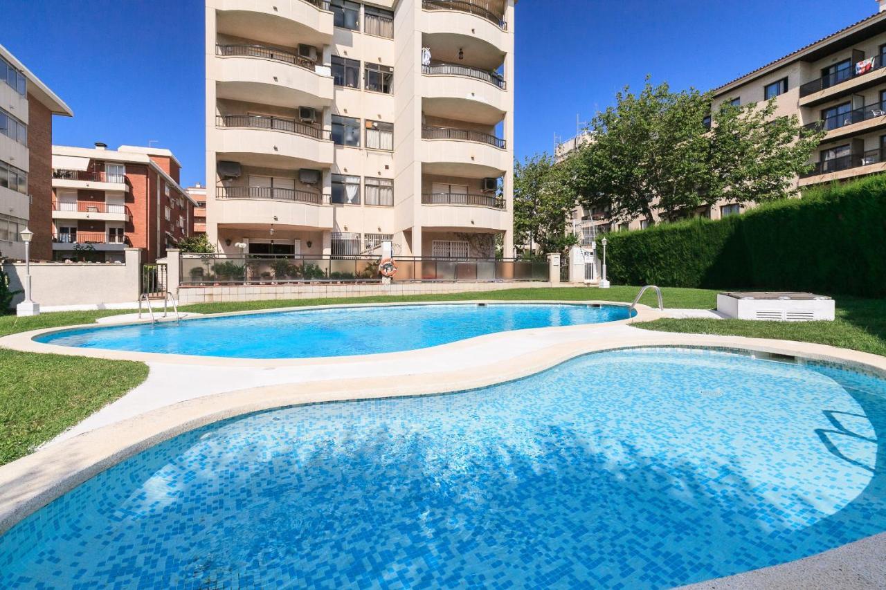 Uhc Stella Maris Apartments Cambrils Dış mekan fotoğraf